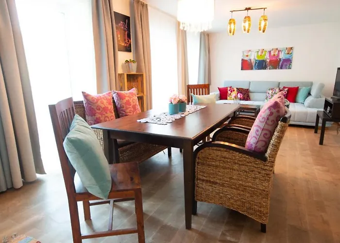 Resch 公寓 斯拉德明